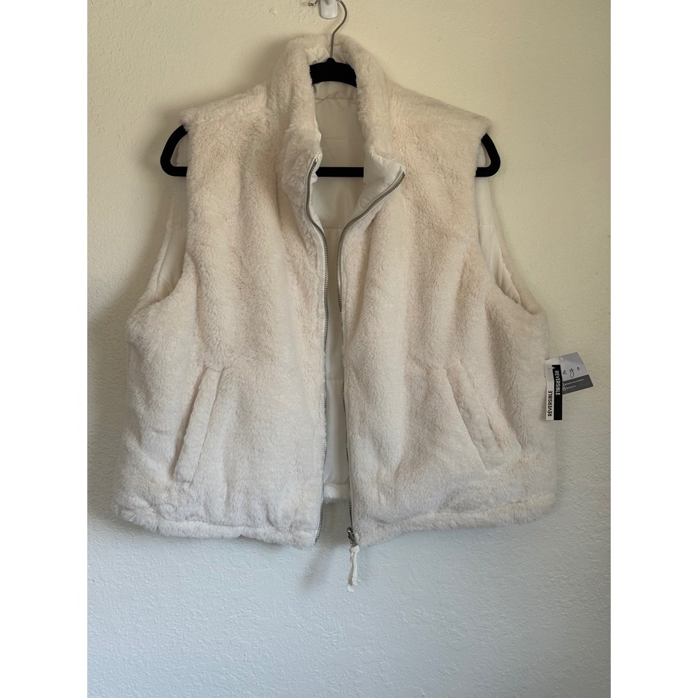 Reversible Faux Fur Puffer Vest Cream Off White L